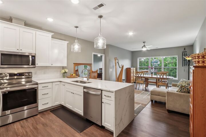 Property Photo: 260 N Scott Blvd #308 IA 52245