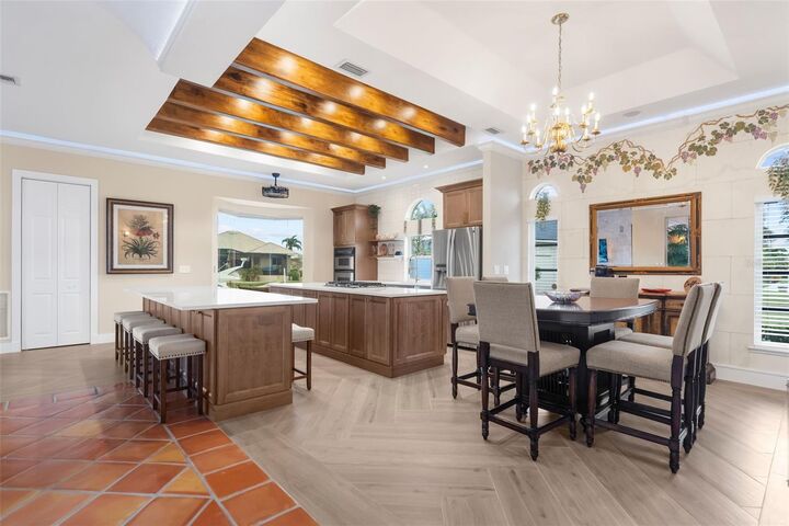 Property Photo:  3805 Saba Court  FL 33950 