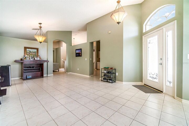 Property Photo:  2902 Joseph Circle  FL 32765