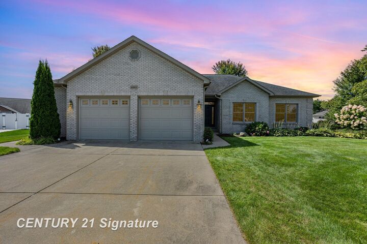 Property Photo:  6893 Wild Pine Circle Circle  MI 48603 