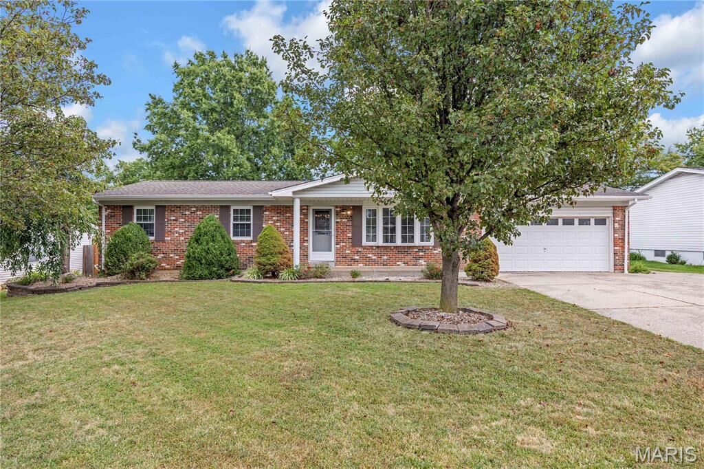 Property Photo: 706 Cheryl Ann Drive MO 63385