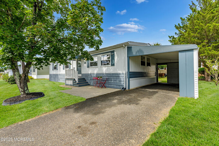Property Photo:  166 Mockingbird Way  NJ 08759 