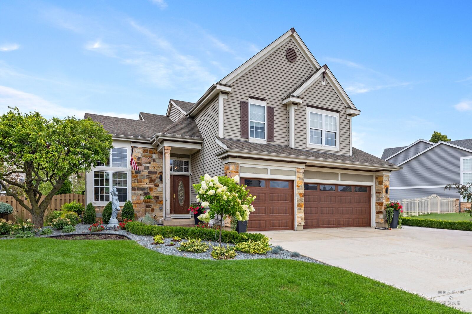 Property Photo: 1336 Vernon Lane IL 60103