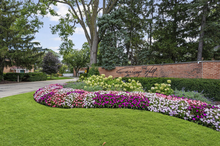 Property Photo: 1533 Palmgren Drive IL 60025