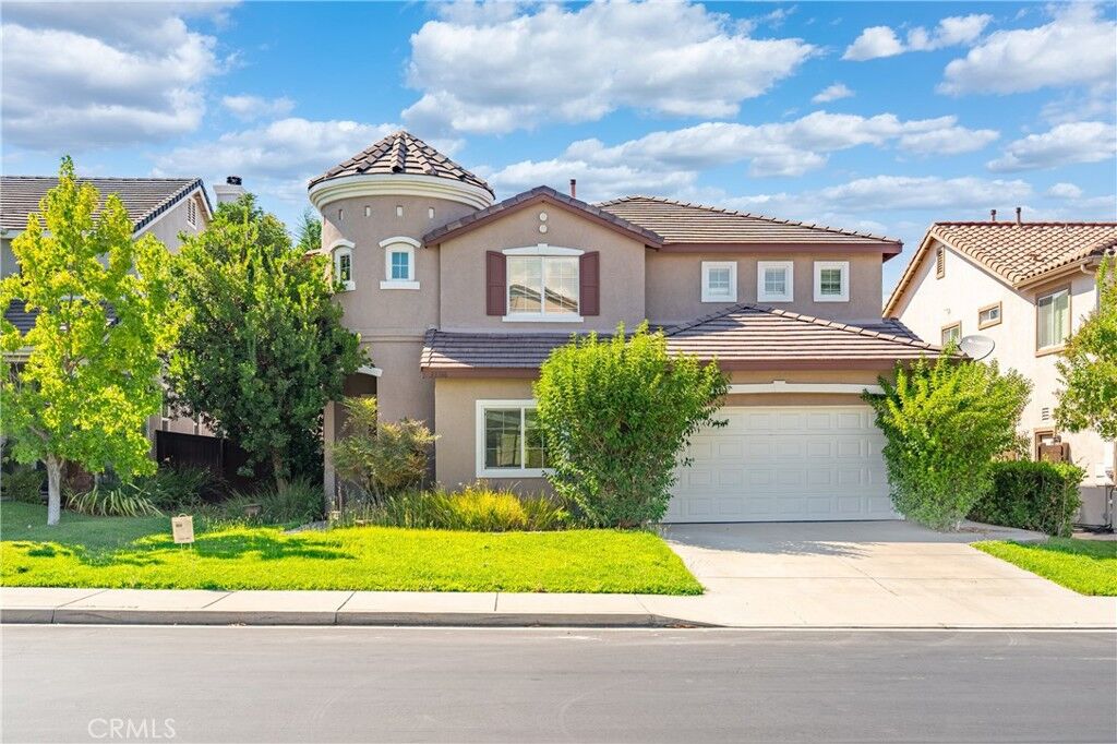 Property Photo: 33386 Embassy Avenue CA 92592