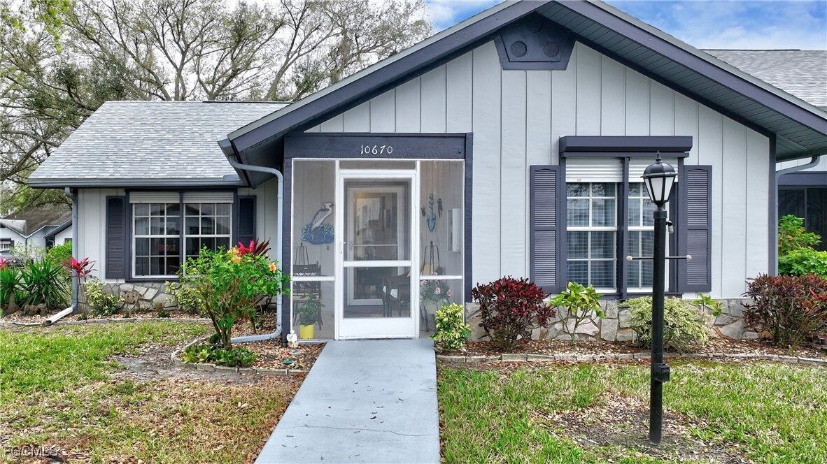 Property Photo:  10670 Talmadge Court  FL 33936 