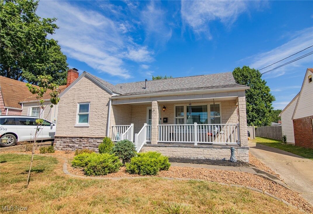 Property Photo:  2305 36th Street  WV 26104 