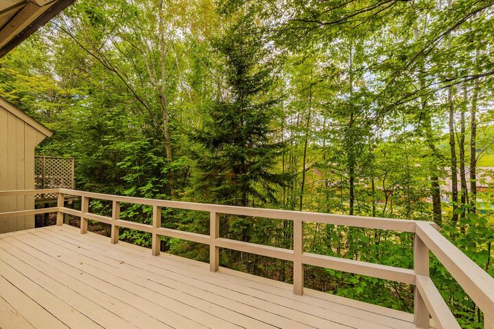 Property Photo: 9 Pleasant Drive NH 03753
