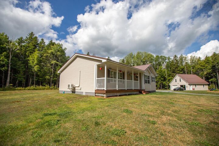 Property Photo: 160 Silver Leaf Drive, Kinsac, Ns Drive NS B4G 1G5
