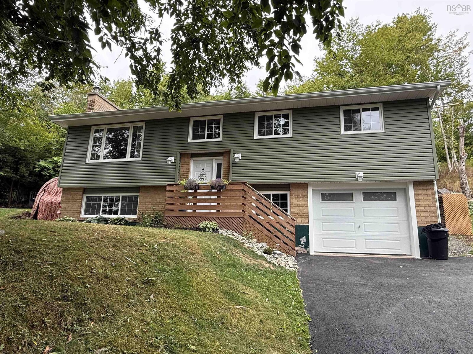 Property Photo: 37 Echo Forest Drive NS B3E 1A2