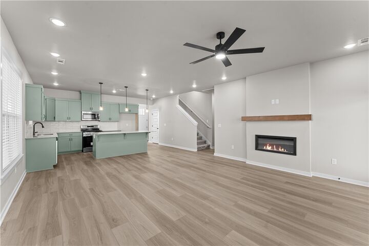 Property Photo: 5904 SW Desert Avenue AR 72713