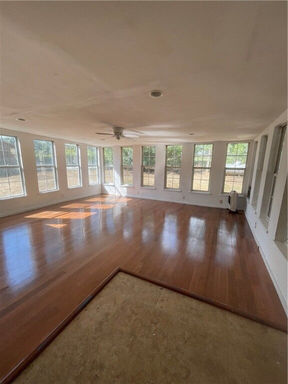 Property Photo: 11 Hook Road AR 72110