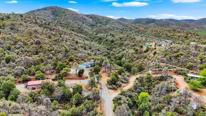 Property Photo: 1448 E Spirit Lodge Trail AZ 86303