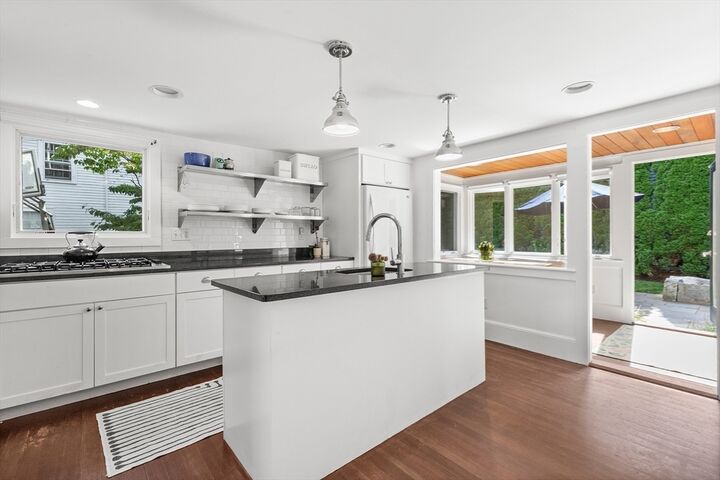 Property Photo:  16 North St  MA 01944 