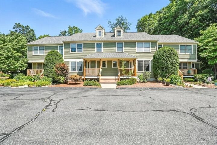 Property Photo: 6 Fieldstone St 6 MA 01568