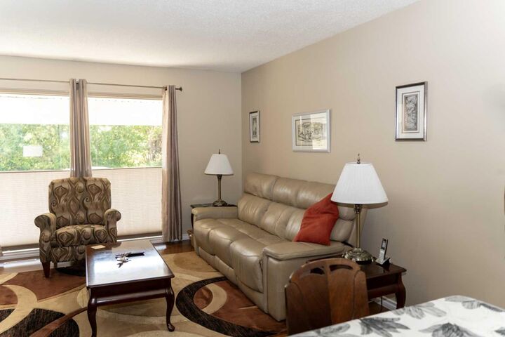 Property Photo: 10 Orchard Green E AB T4N 5B7