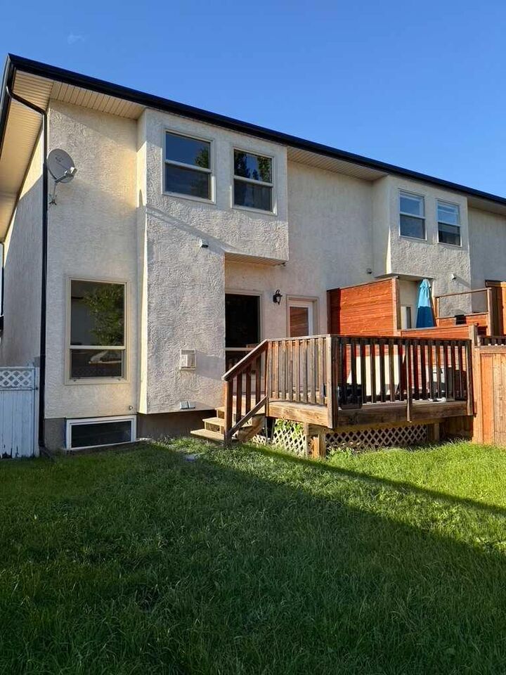 Property Photo: 327 Addington Drive AB T4R 3H7