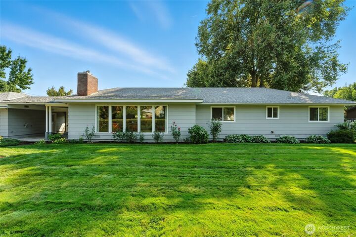 Property Photo: 1436 Bryant Avenue WA 99362