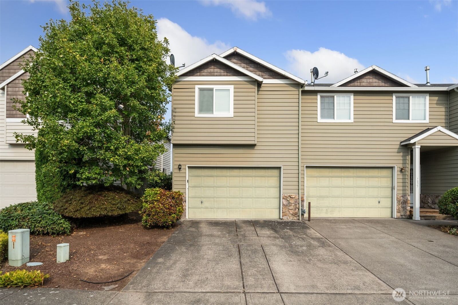 Property Photo:  7829 NE 24th Court  WA 98665 