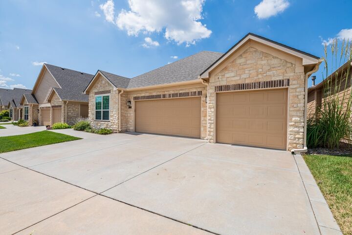 Property Photo: 1229 S Nineiron St KS 67235