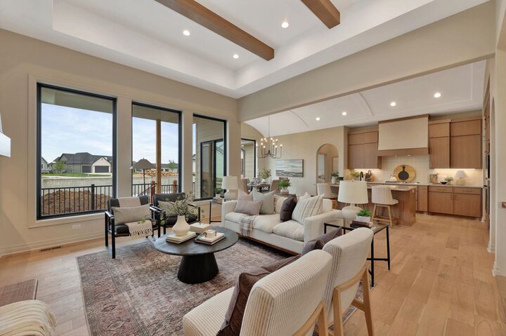 Property Photo:  3710 N Crest Cir  KS 67226 
