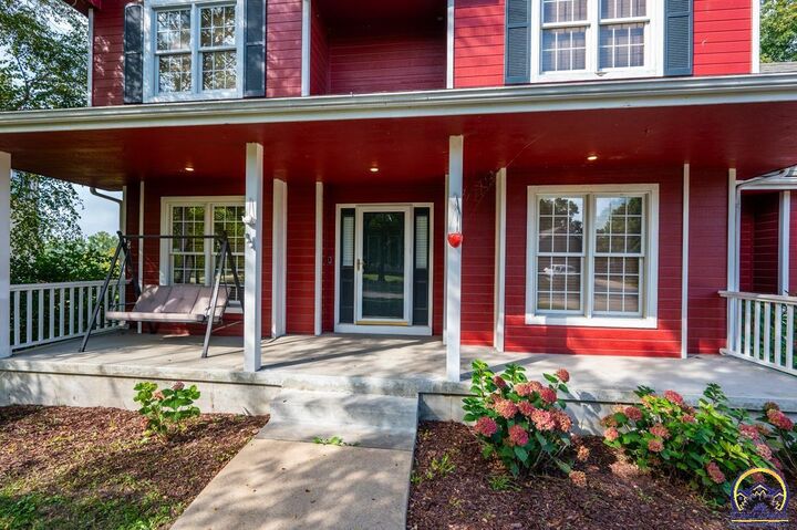 Property Photo: 2747 SW Lagito Dr KS 66614