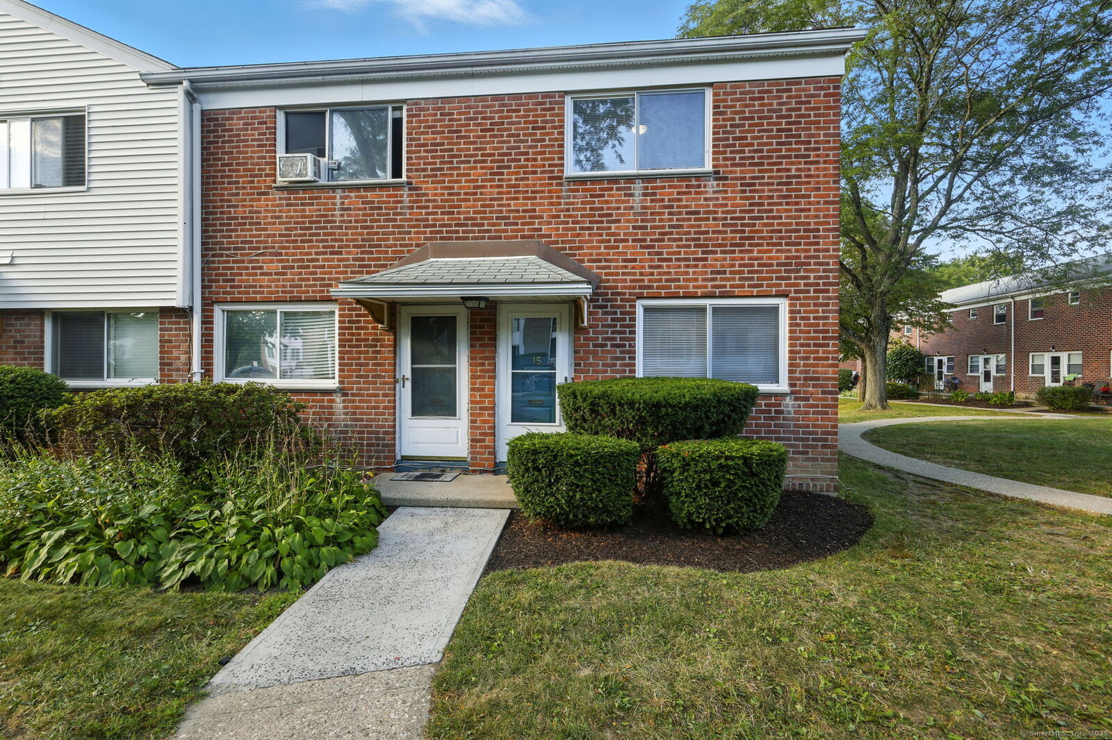 Property Photo: 51 Park Avenue 3-15 CT 06811