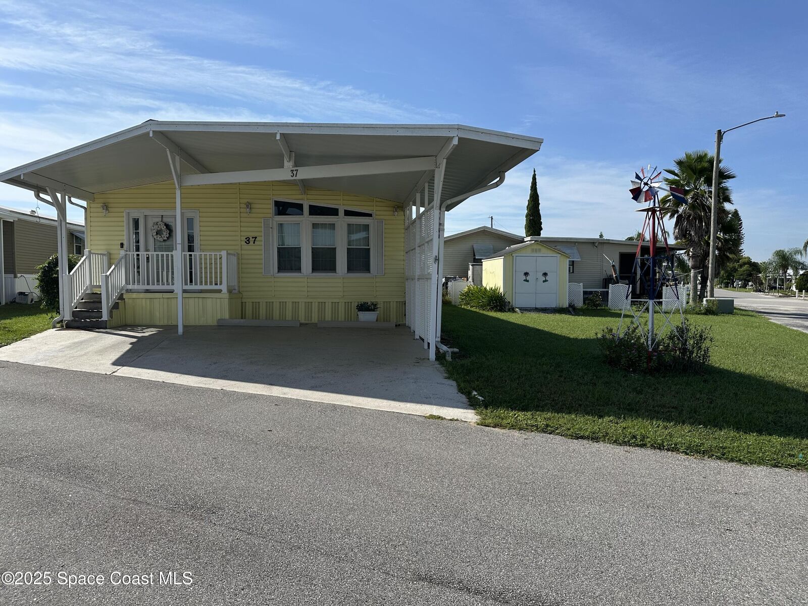 Property Photo: 251 Patterson Road FL 33844
