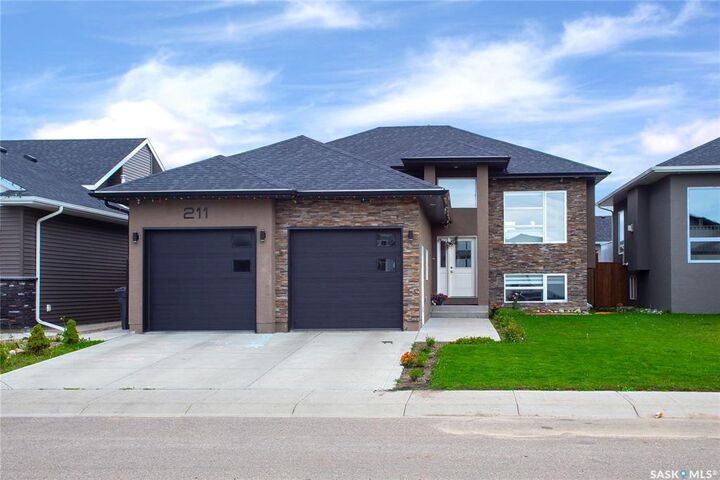 Property Photo: 211 Settler Crescent SK S0K 4S2