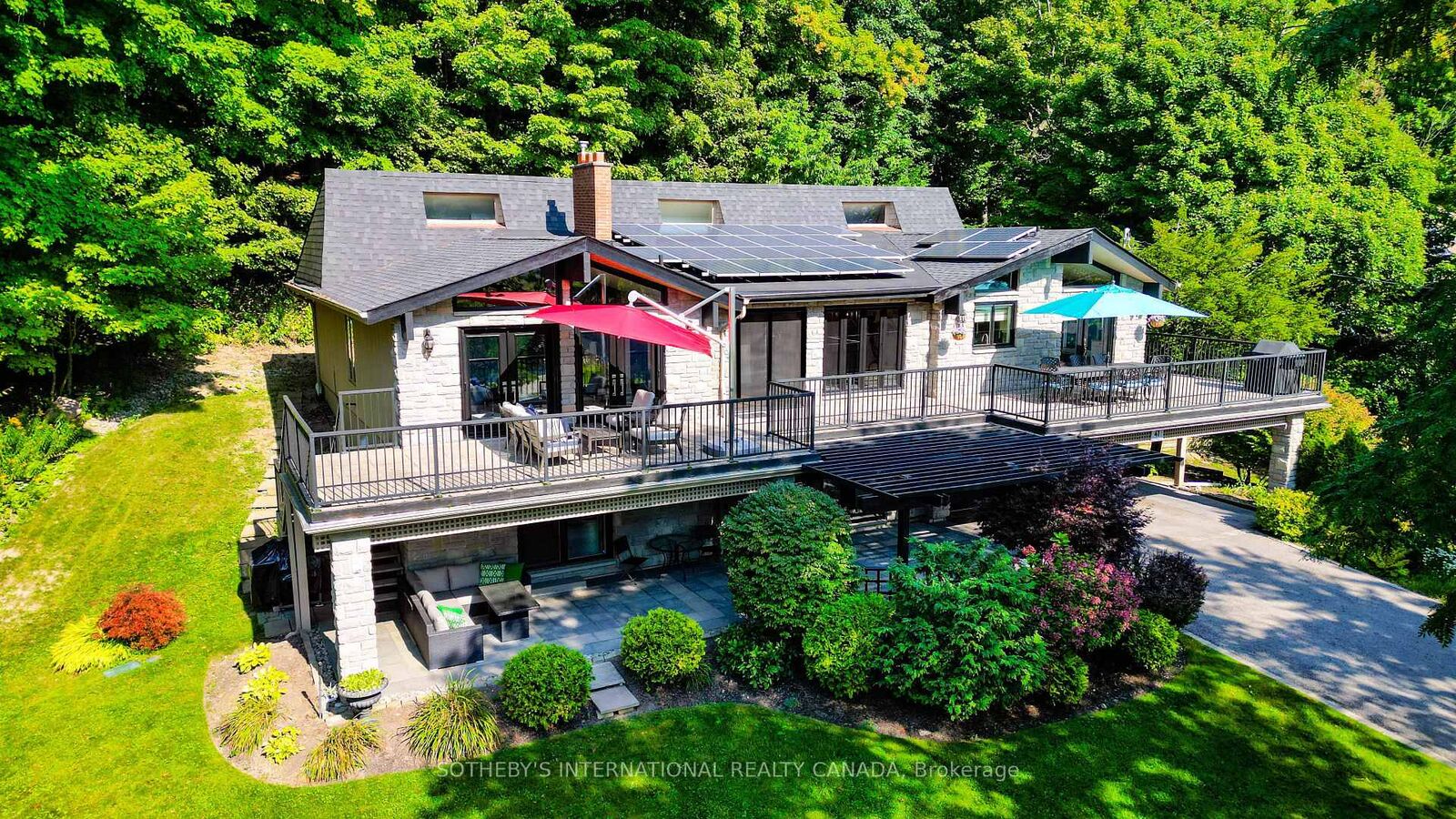 Property Photo:  41 Meadowcliffe Drive  ON M1M 2X8 