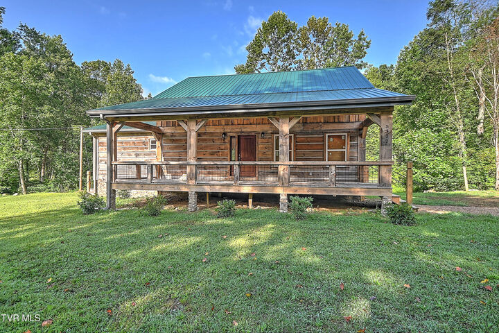 Property Photo: 5322 Greenne Mountain Road TN 37743