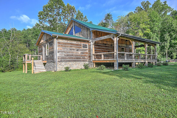 Property Photo:  5322 Greene Mountain Road  TN 37743 