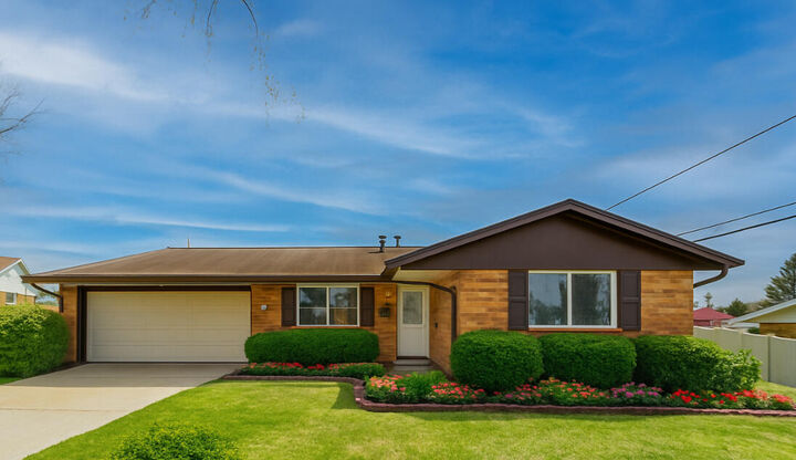 7246 Camrose Court  Dayton OH 45424 photo