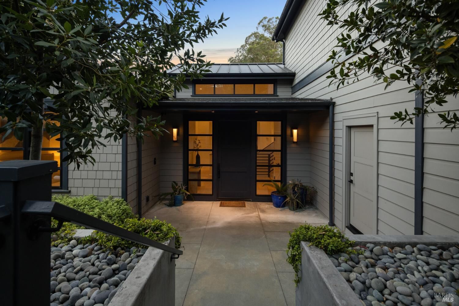 Property Photo: 409 Montford Avenue CA 94941