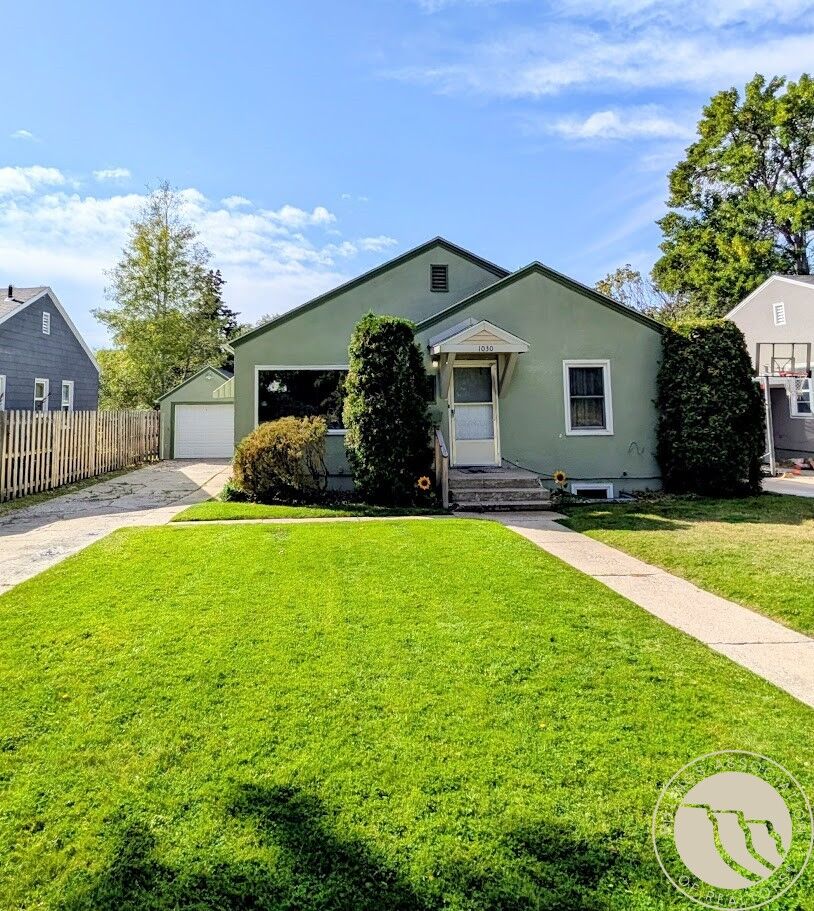 Property Photo:  1030 Yale Avenue  MT 59102 