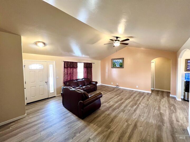 Property Photo: 842 W 400 S ID 83336