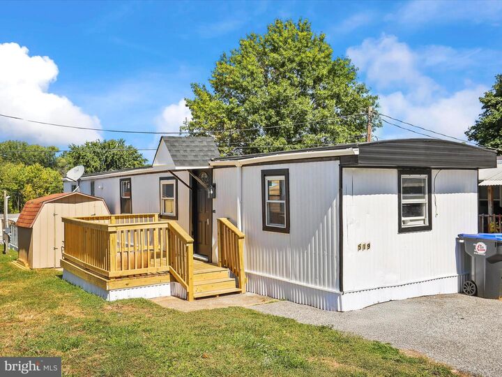 Property Photo: 519 Middleview Drive PA 17402