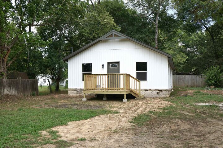 203 E Church Street  Plumerville AR 72127 photo