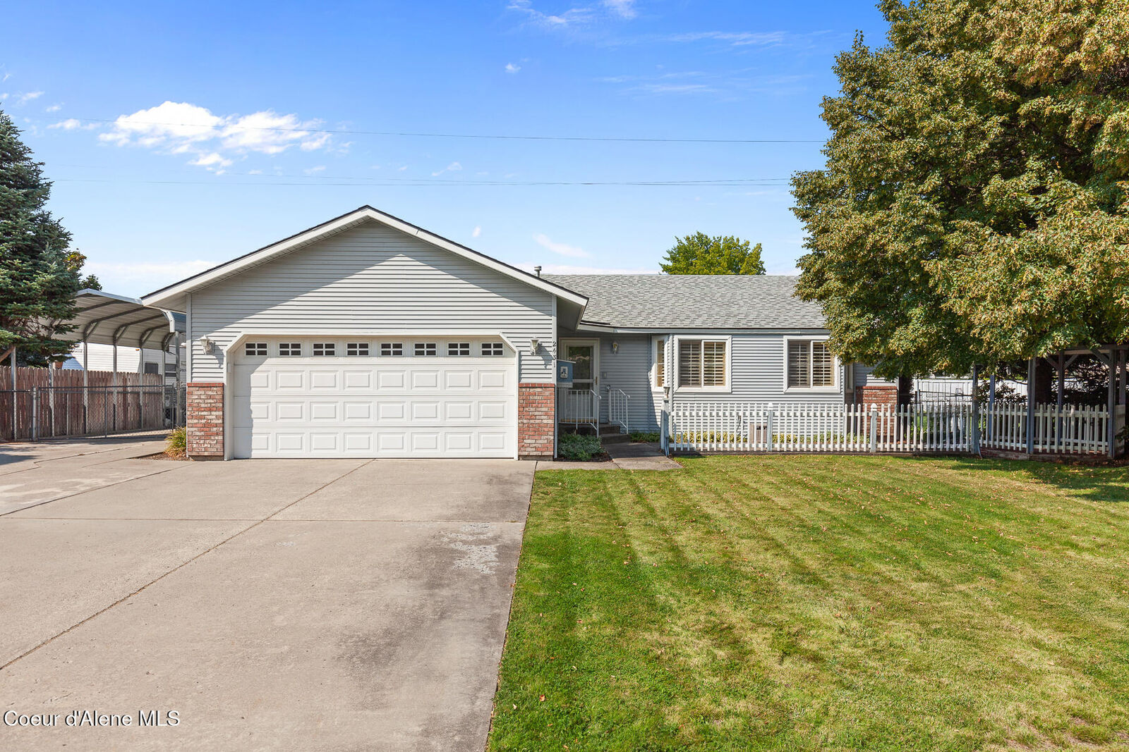 Property Photo:  2431 N Rawhide Ridge Rd  ID 83854 