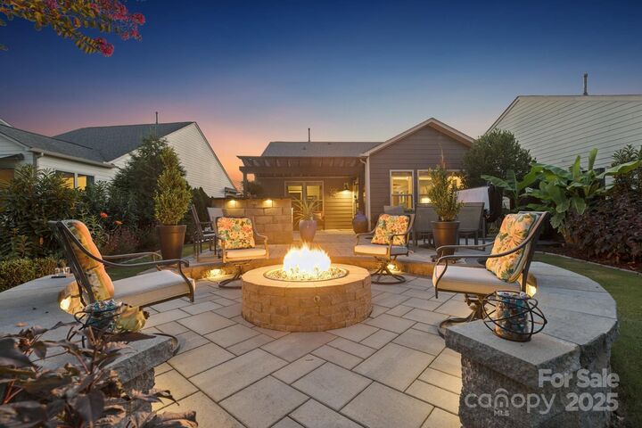 Property Photo: 744 Birchway Drive SC 29715