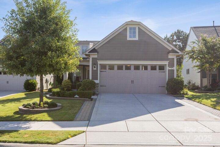 Property Photo: 744 Birchway Drive SC 29715