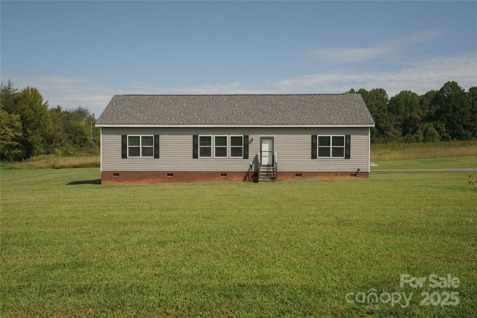 Property Photo: 2140 Goodnight Road NC 28147
