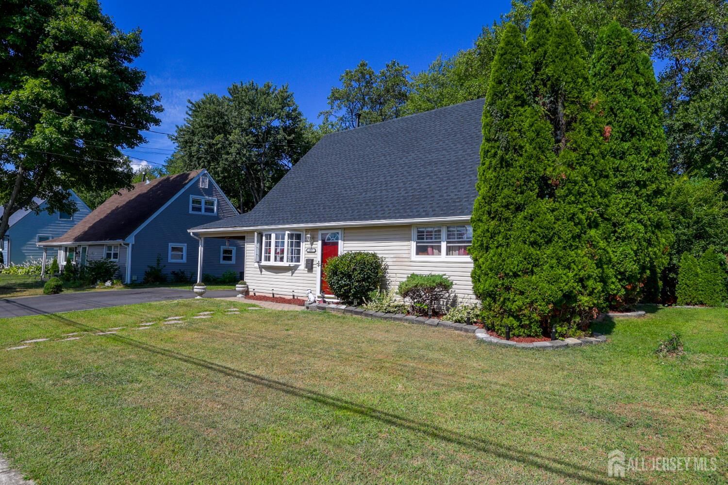 Property Photo:  107 Boulevard W Boulevard  NJ 07735