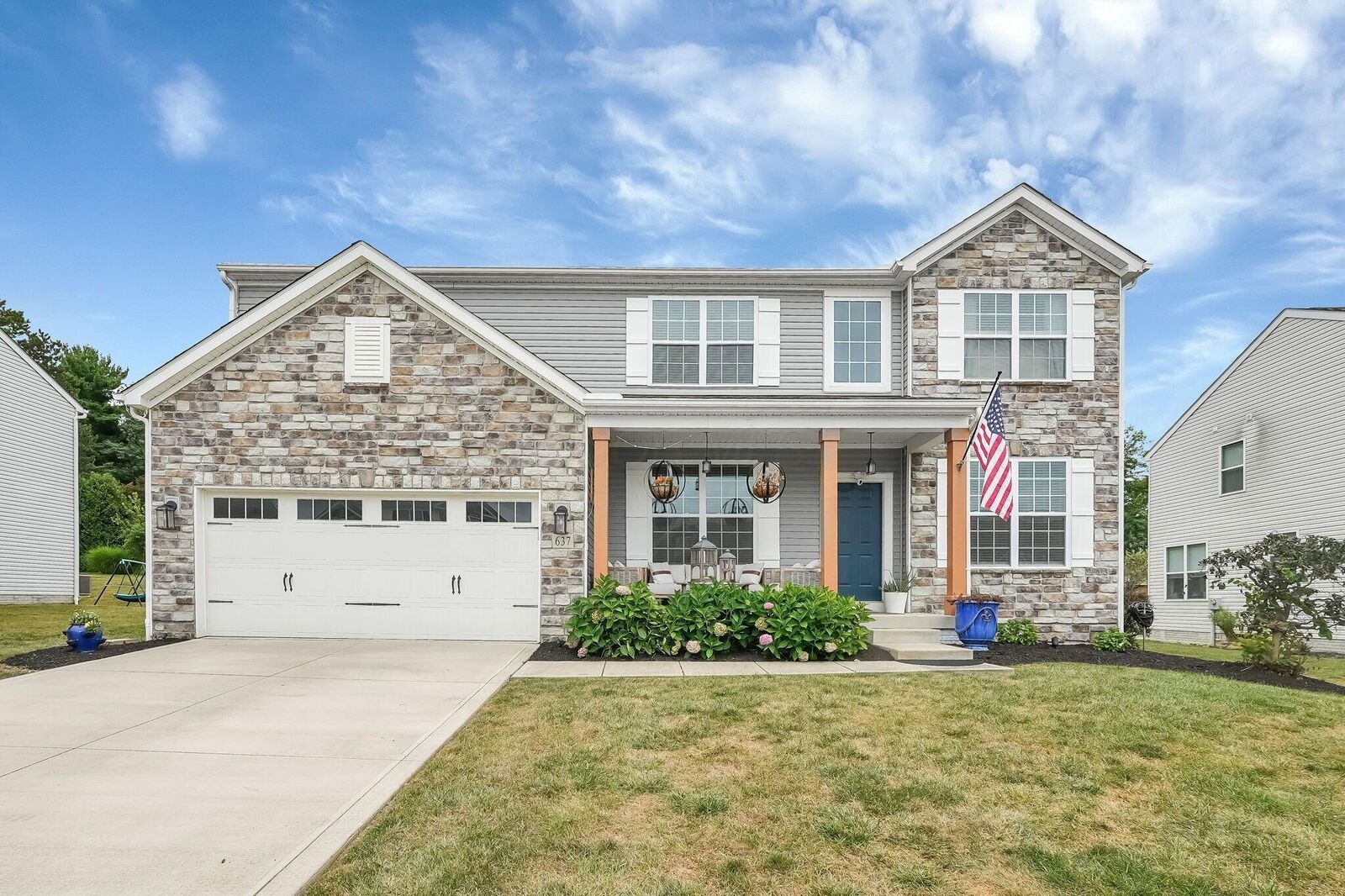 Property Photo: 637 Crestview Drive OH 43136