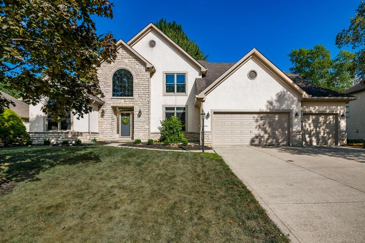 6639 Meadow Glen Dr S  Westerville OH 43082 photo