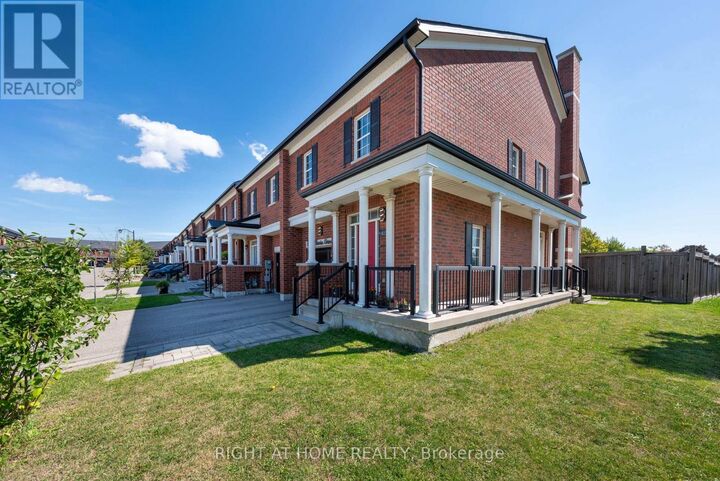Property Photo: 815 Banks Crescent ON L9T 9A3