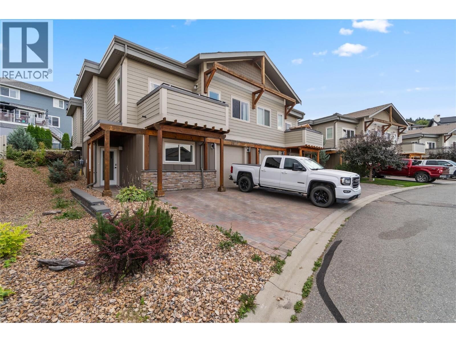 Property Photo:  2200 Linfield Drive 21  BC V1S 0C5 