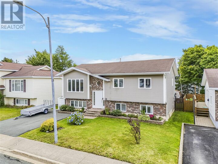 Property Photo:  10 Carmanville Street  NL A1E 4K9 
