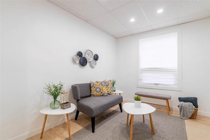 Property Photo:  1386 Manitoba Avenue  MB R2P 0L1 