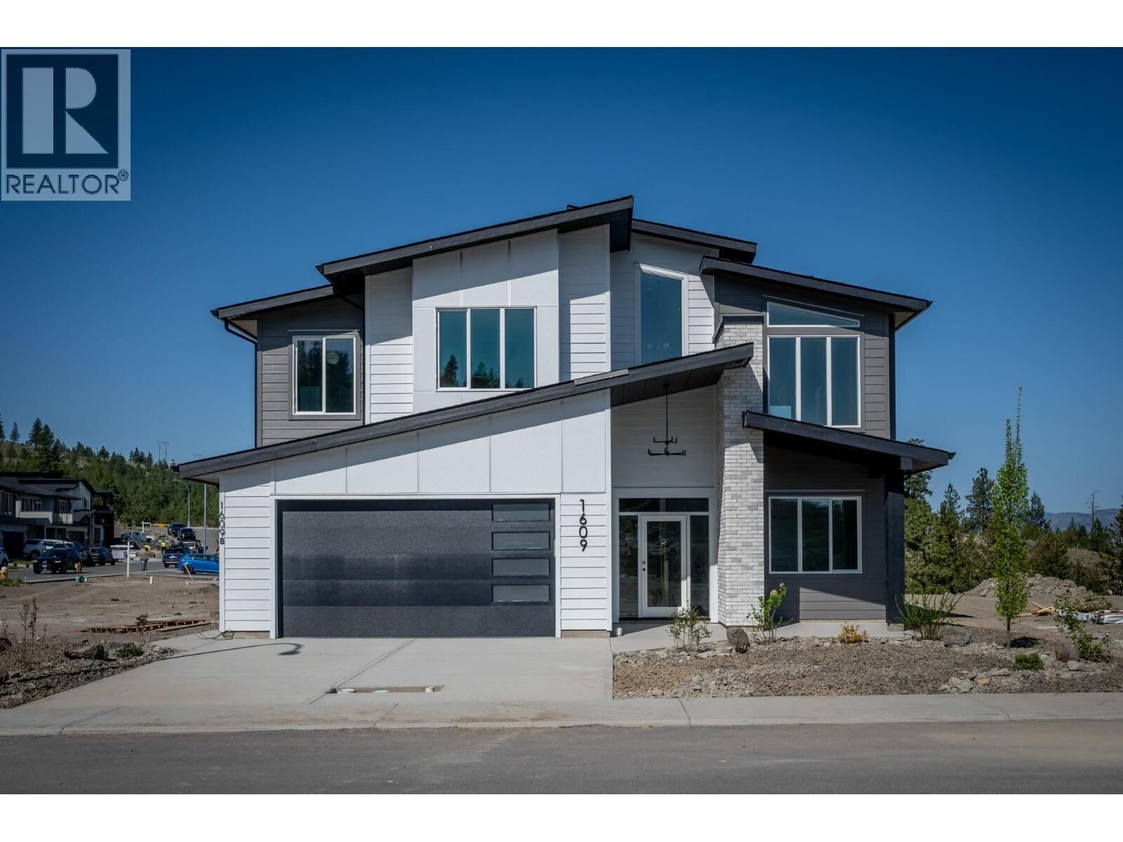 Property Photo:  1609 Cordonier Place  BC V2E 0E4 